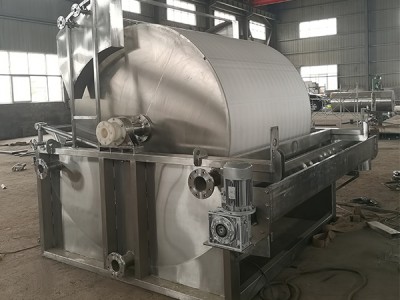 Co je to vakuový bubnový filtr?