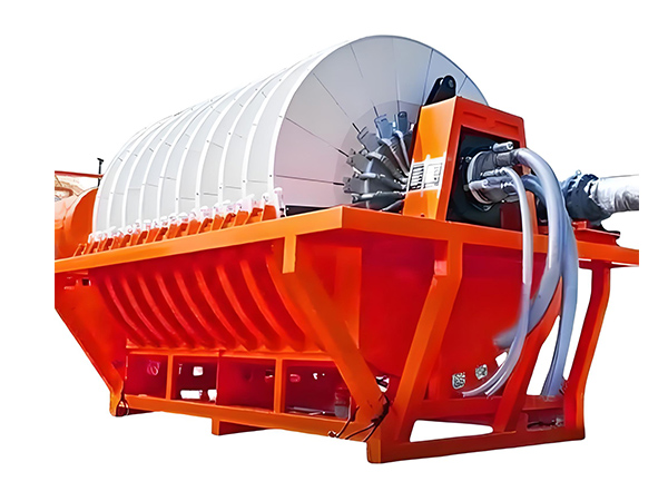 Keramický vakuový filtr