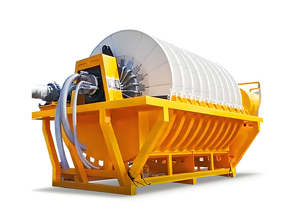 Keramický vakuový filtr