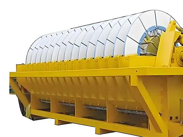 Keramický vakuový filtr