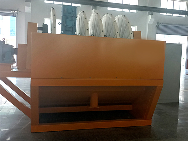 Kontinuální rotorový filtr