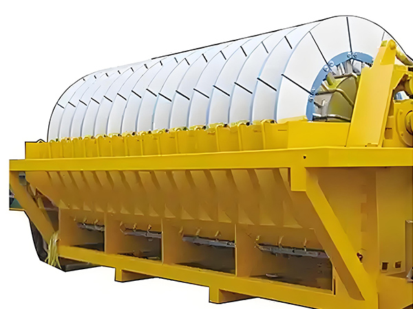 Vakuový keramický filtr